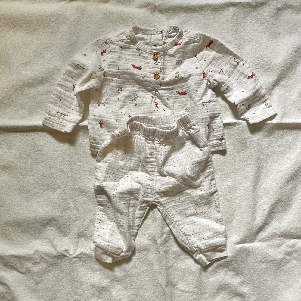 Angel Dear Fox Print Muslin Top and Pant Set 0-3m